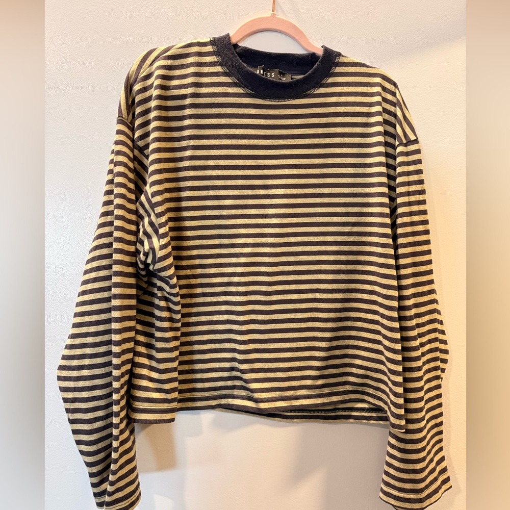 Viral LIONESS Women’s Bloom Long Sleeve Top in Sz S